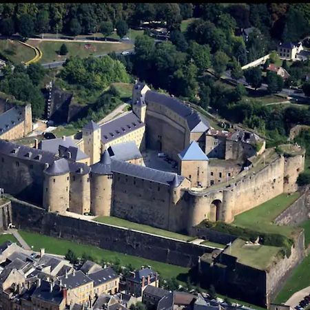 Appartement Spacieux Et Atypique Sedan Buitenkant foto